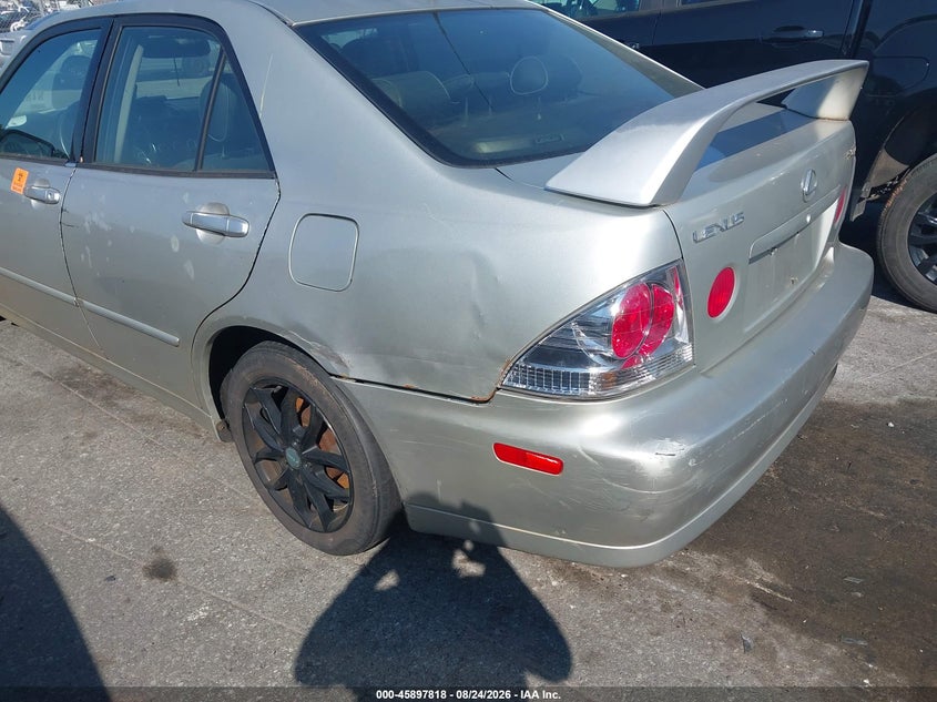 2004 LEXUS IS 300 auction photo 6