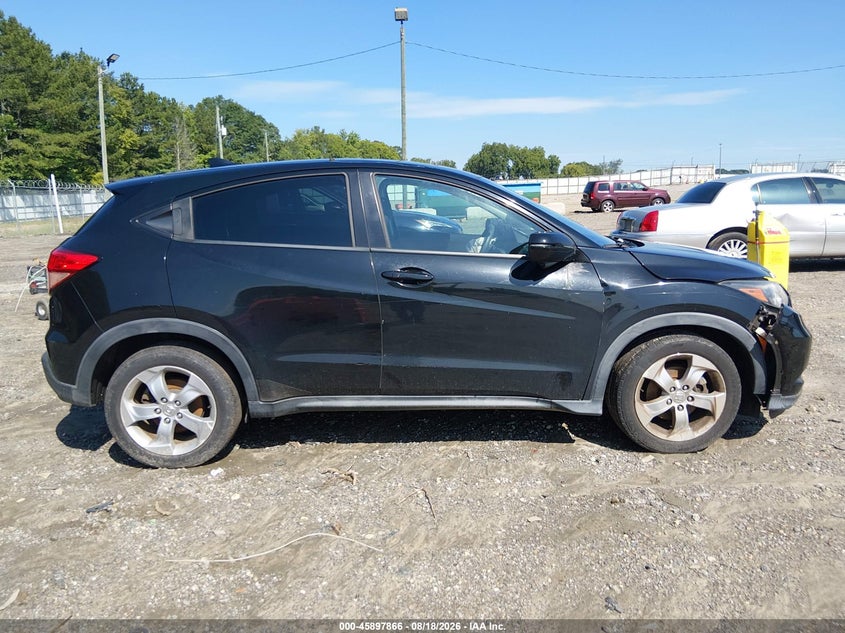 Фото 13 - HONDA HR-V