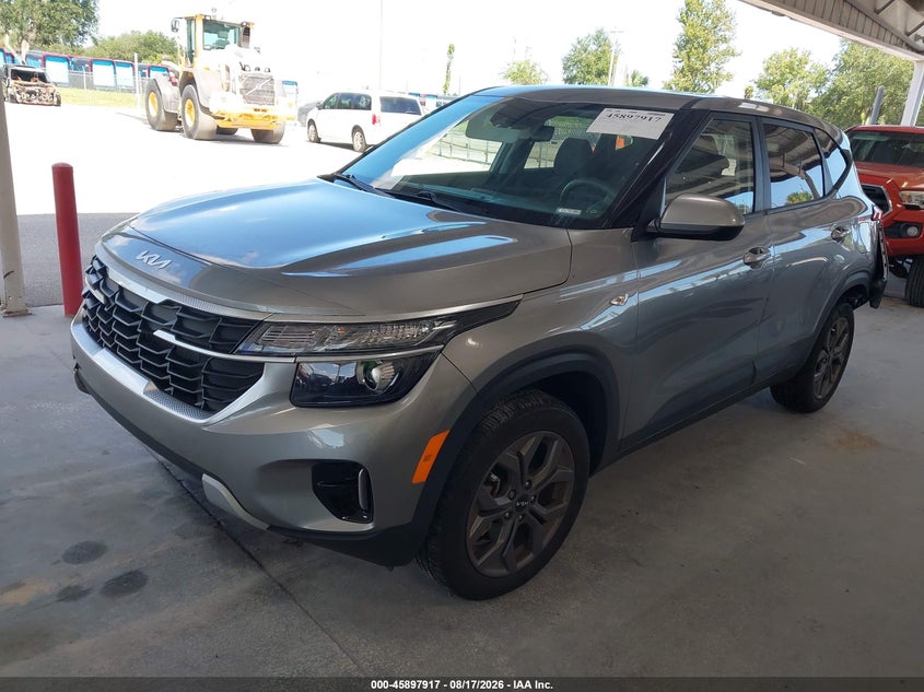 2024 KIA SELTOS auction photo 2