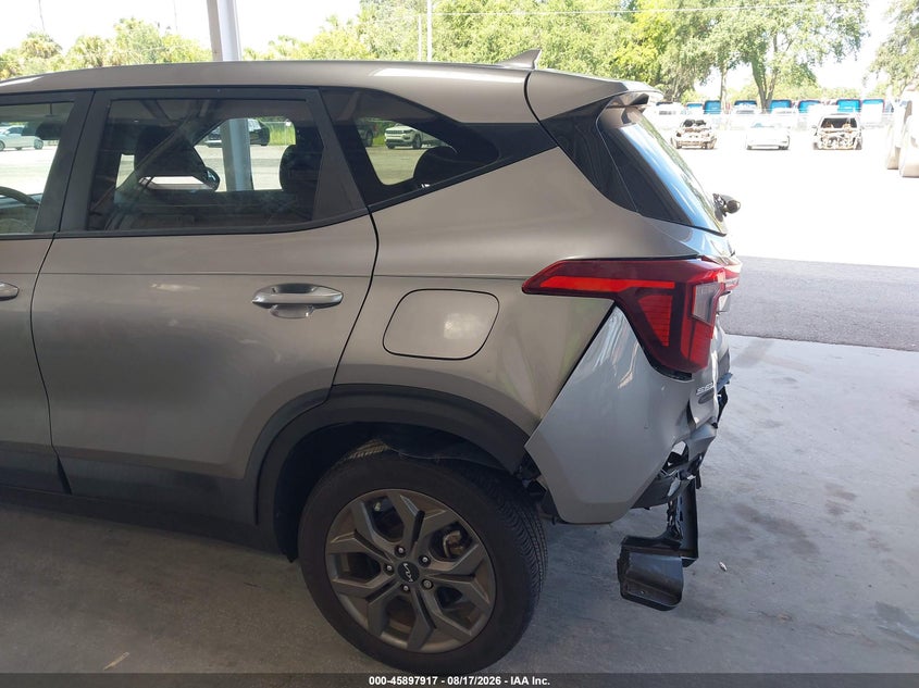 2024 KIA SELTOS auction photo 6