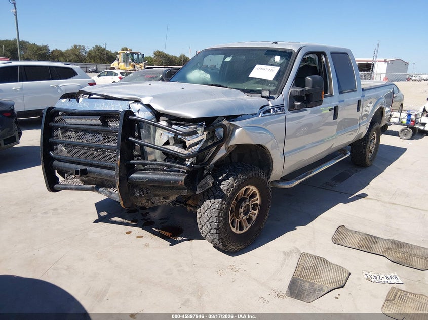 2011 Ford F250, Front End, IAAI, VIN 1FT7W2B61BEB73204 — photo 2