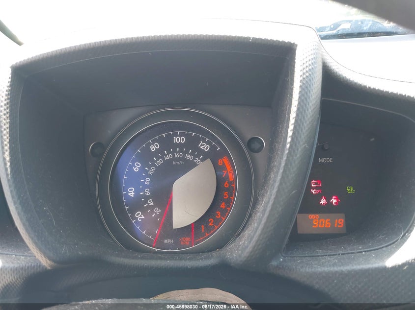 2012 SCION XD · Фото 7