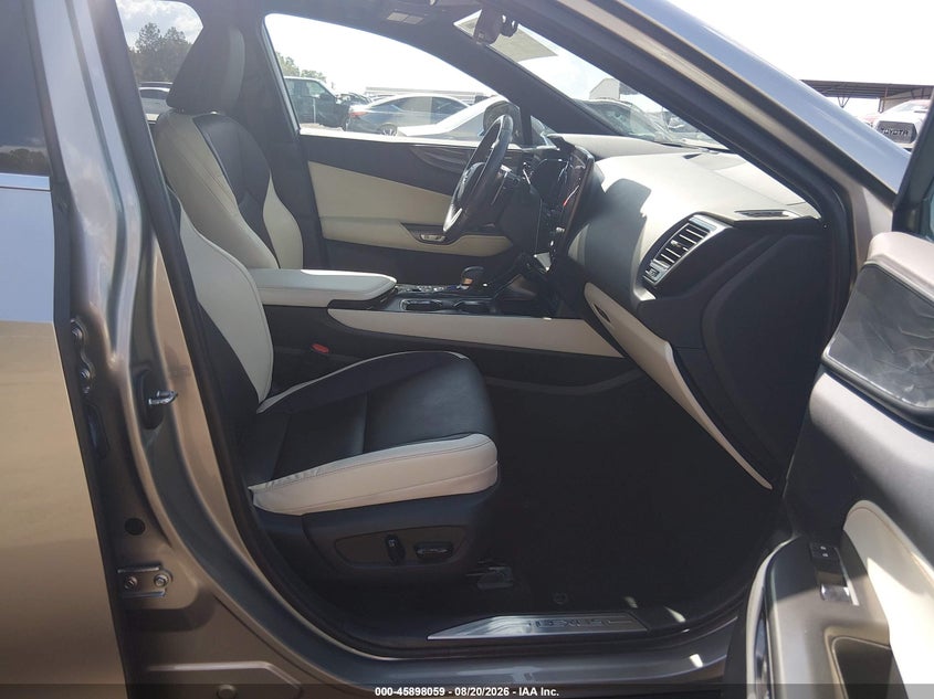 2024 LEXUS NX 350 auction photo 5