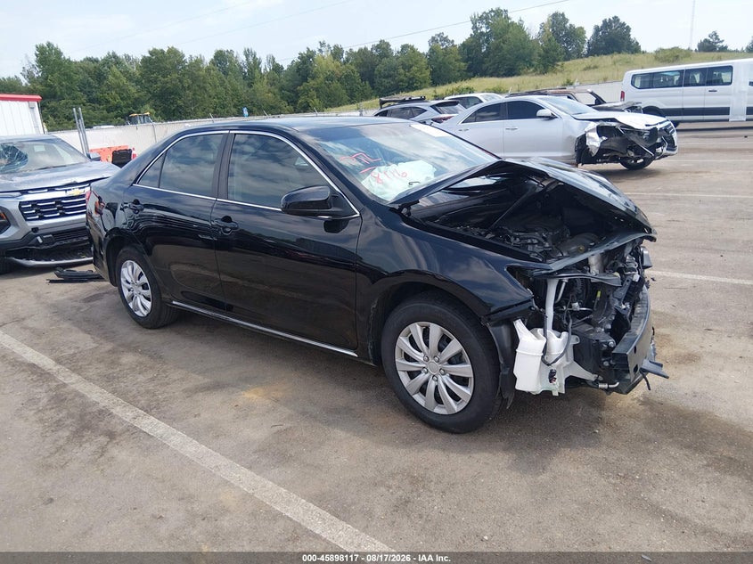 2013 TOYOTA CAMRY auction photo 1