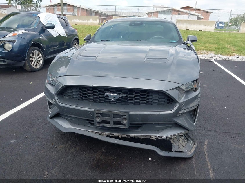 FORD MUSTANG - zdjęcie 13