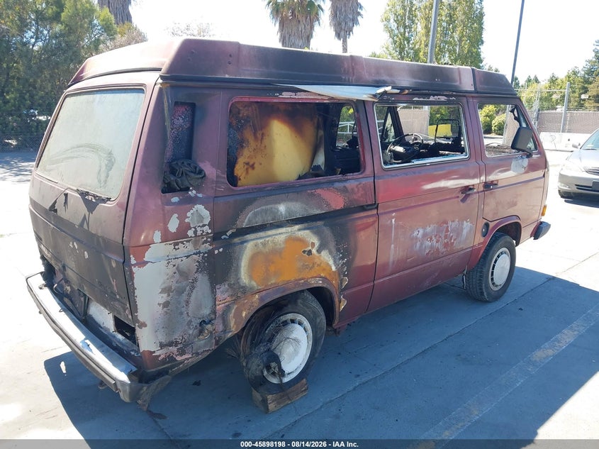 1987 VOLKSWAGEN VANAGON auction photo 4