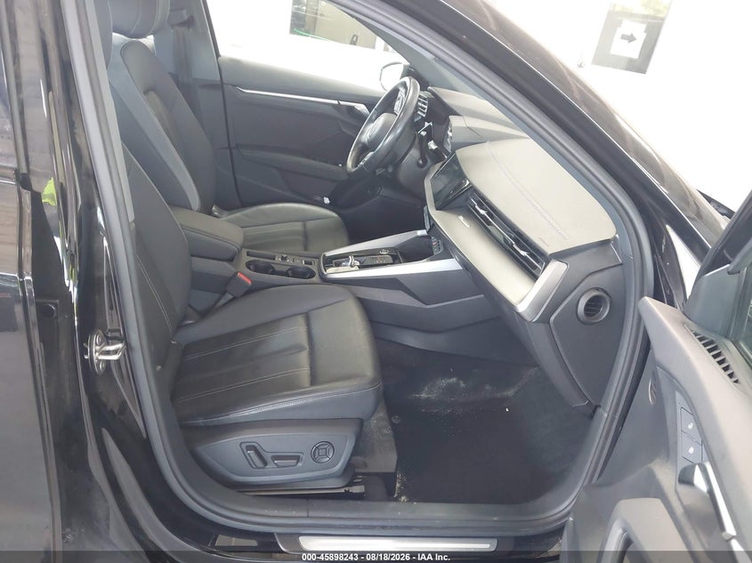 2024 AUDI A3 auction photo 5
