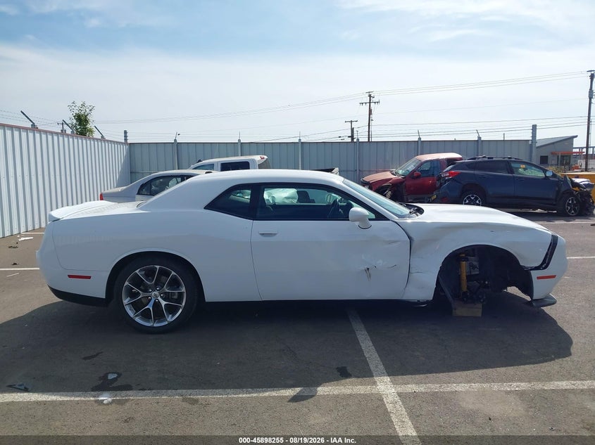 DODGE CHALLENGER - zdjęcie 14