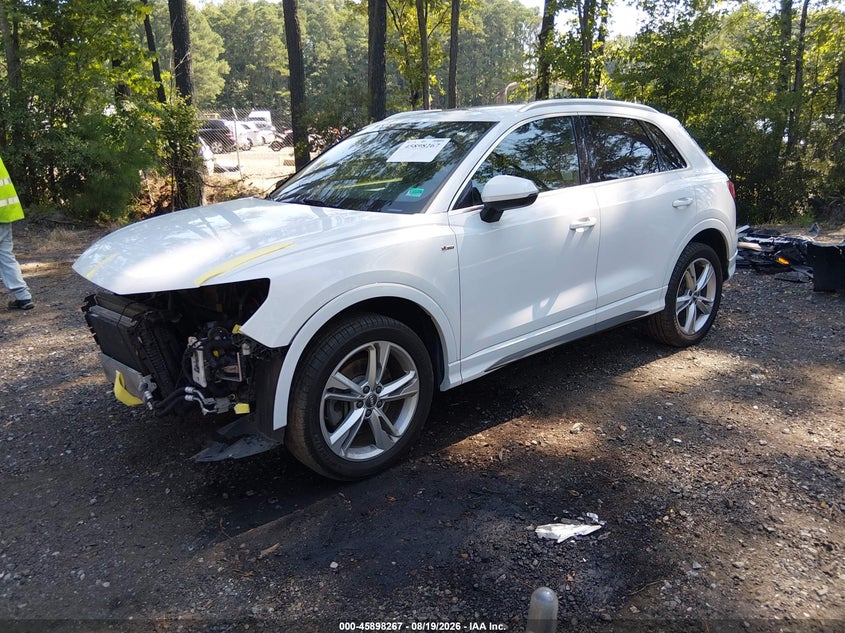 2020 AUDI Q3 auction photo 2