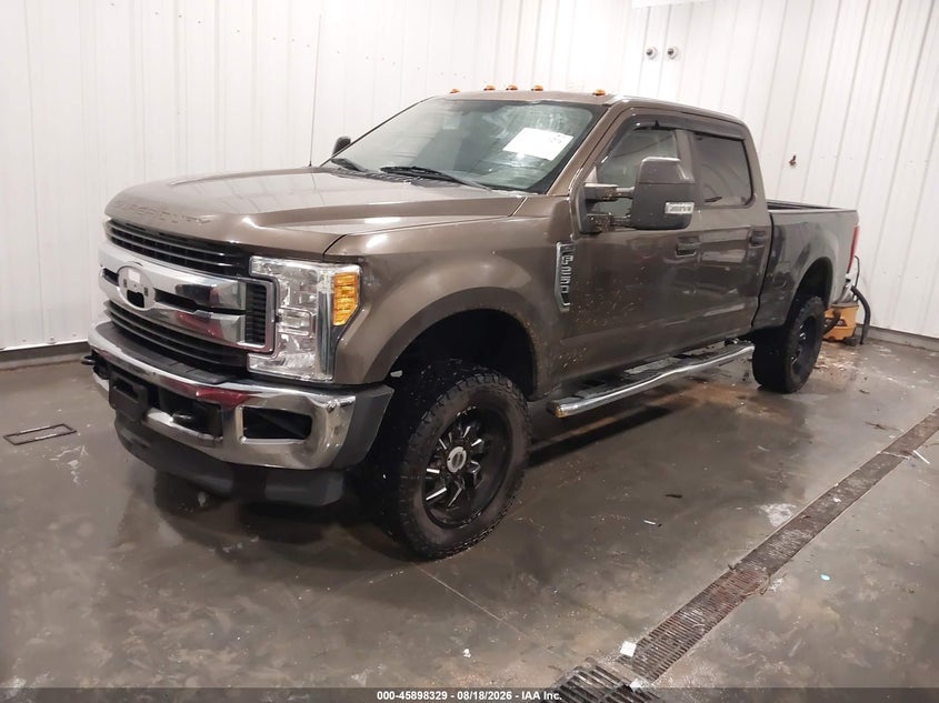 2017 FORD F-250 auction photo 2
