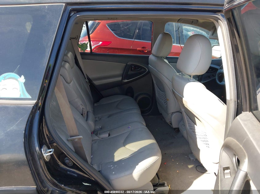 2010 TOYOTA RAV4 auction photo 8