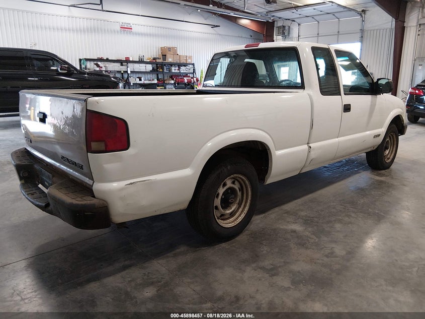 2002 CHEVROLET S-10 auction photo 4