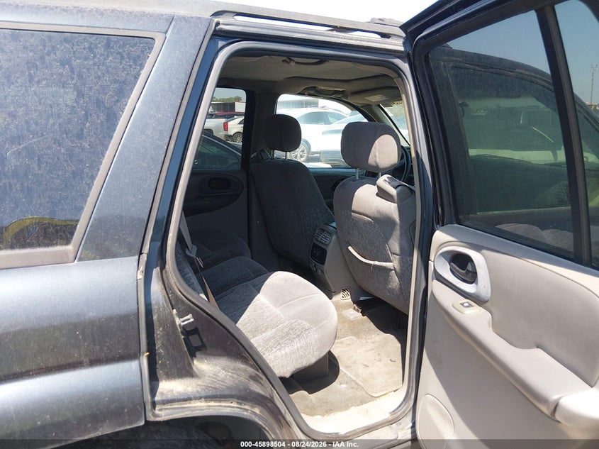 2003 CHEVROLET TRAILBLAZER auction photo 8