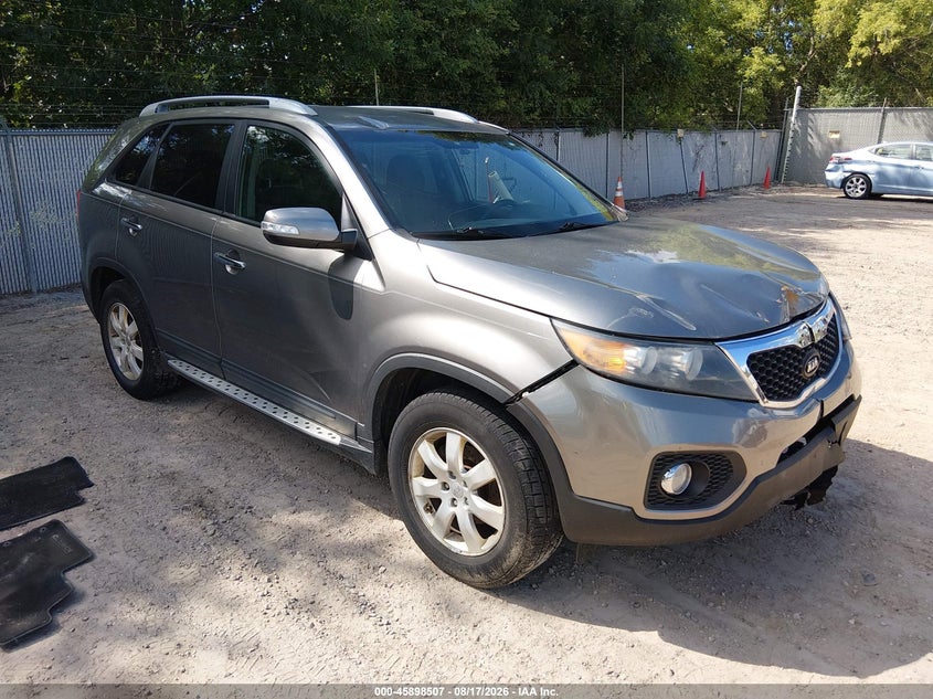 2013 KIA SORENTO auction photo 1