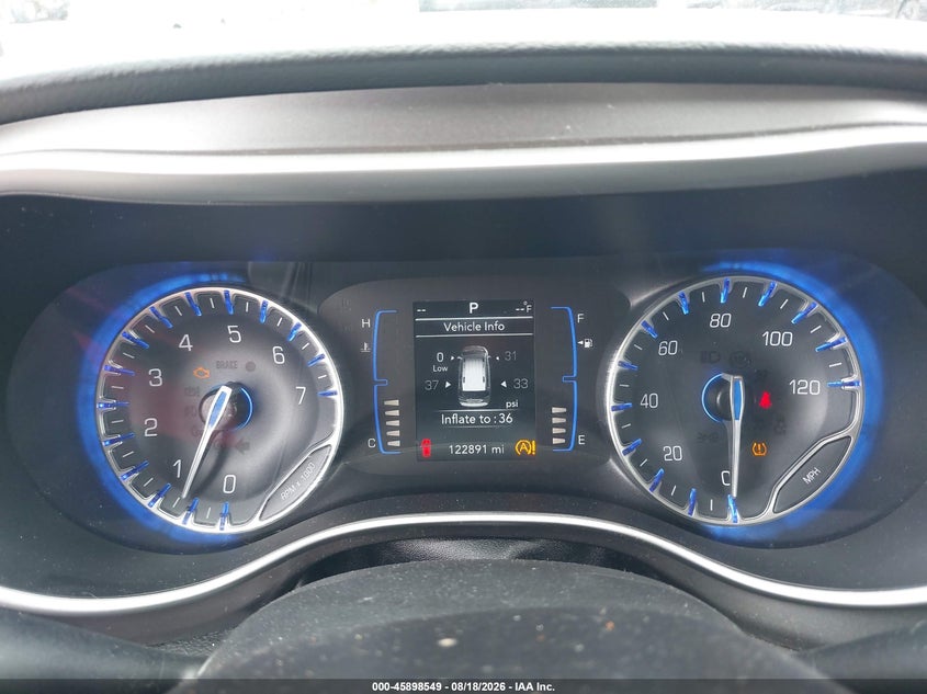 2020 CHRYSLER PACIFICA auction photo 7