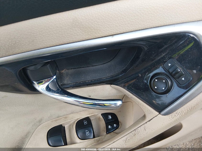 2014 NISSAN ALTIMA auction photo 6