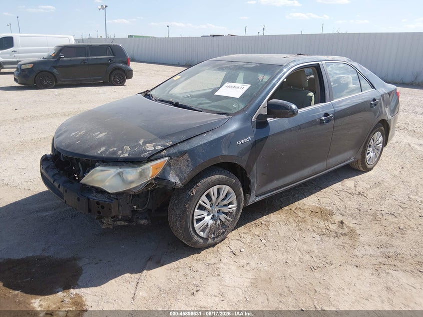 2014 TOYOTA CAMRY HYBRID auction photo 2