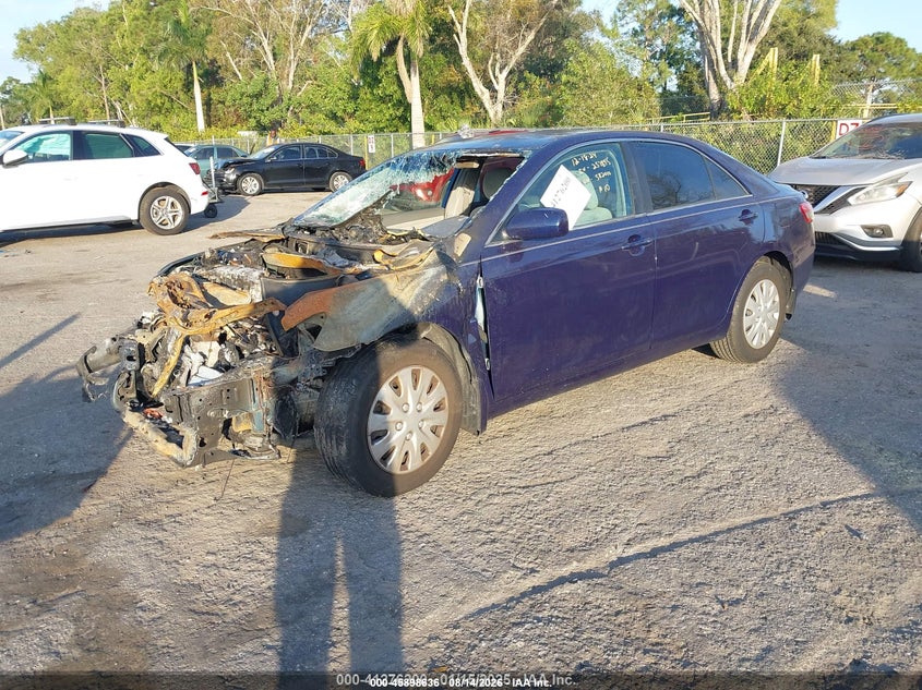 2011 Toyota Camry, Engine Burn, IAAI, VIN 4T1BF3EK3BU582010 — photo 2