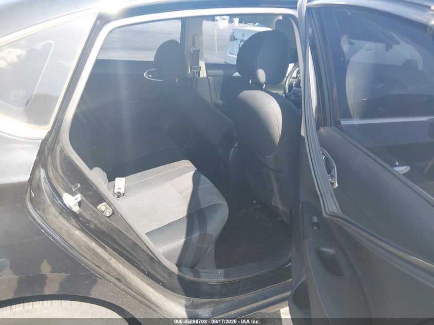 2015 NISSAN SENTRA auction photo 8