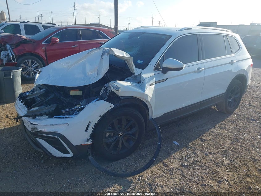 2024 Volkswagen Tiguan 2.0T Se/2.0T Wolfsburg Edition, Повреждение двигателя, IAAI, VIN 3VVNB7AX5RM179829 — фото 2