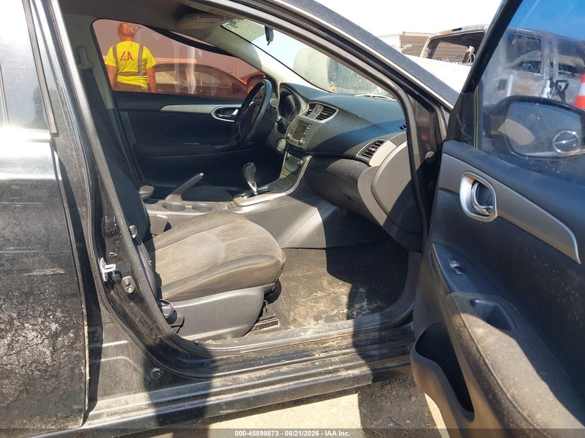 2015 NISSAN SENTRA auction photo 5
