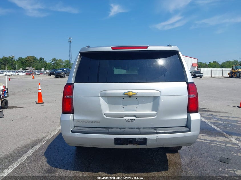 CHEVROLET SUBURBAN - zdjęcie 15