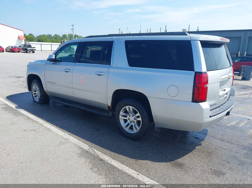 CHEVROLET SUBURBAN - zdjęcie 3