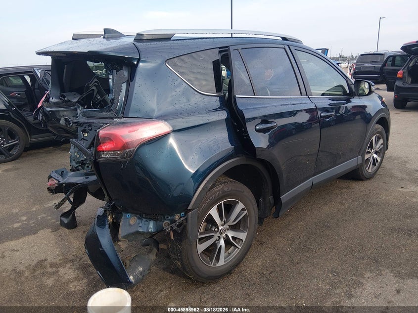TOYOTA RAV4 - zdjęcie 4
