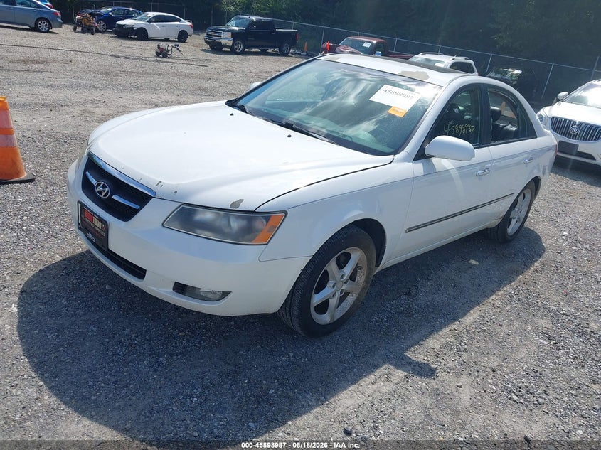 2008 Hyundai Sonata, Left Rear, IAAI, VIN 5NPEU46C88H310107 — photo 2