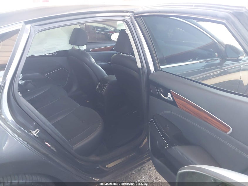 2017 KIA CADENZA auction photo 8