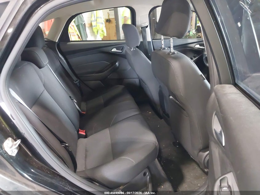 2015 FORD FOCUS auction photo 8