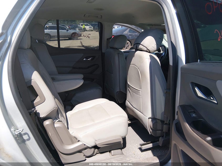 CHEVROLET TRAVERSE 2019 VIN 1GNERGKW3KJ243084