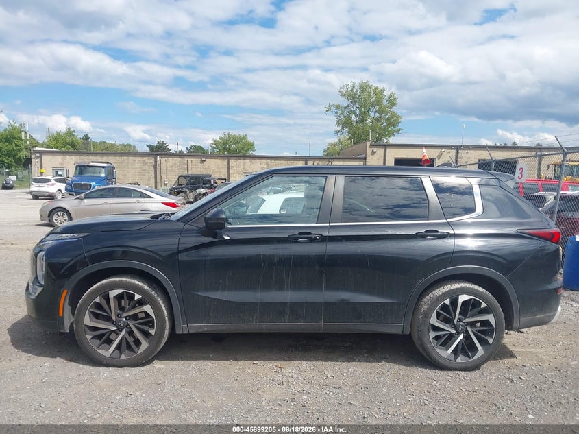 MITSUBISHI OUTLANDER 2022 VIN JA4J4UA84NZ064799