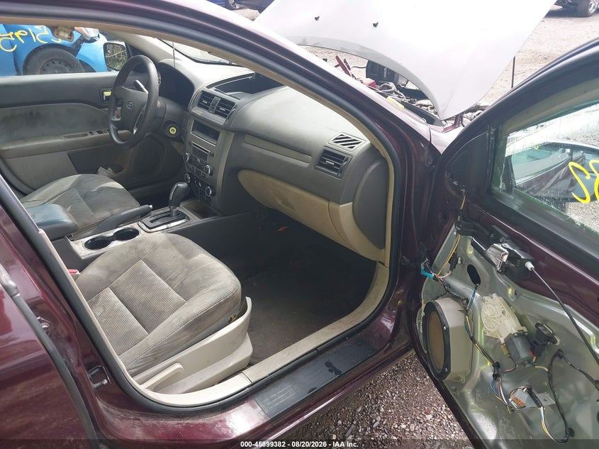 2011 FORD FUSION auction photo 5