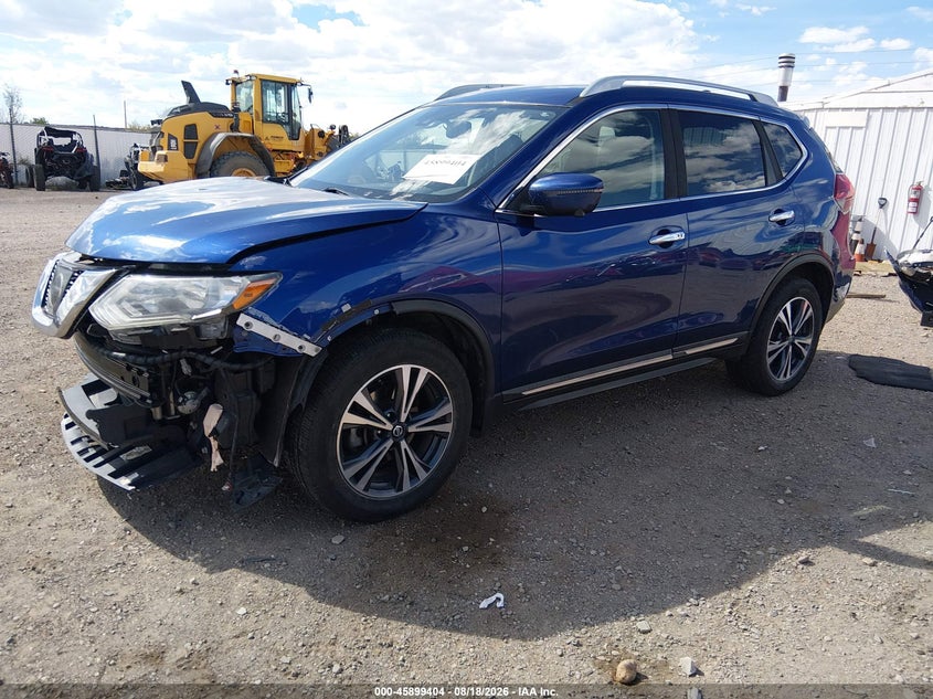 2017 Nissan Rogue, Удар спереду, IAAI, VIN 5N1AT2MV0HC866333 — фото 2
