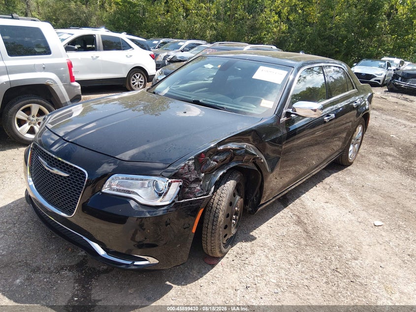 2016 Chrysler 300C, Левый перёд, IAAI, VIN 2C3CCAKG6GH208480 — фото 2