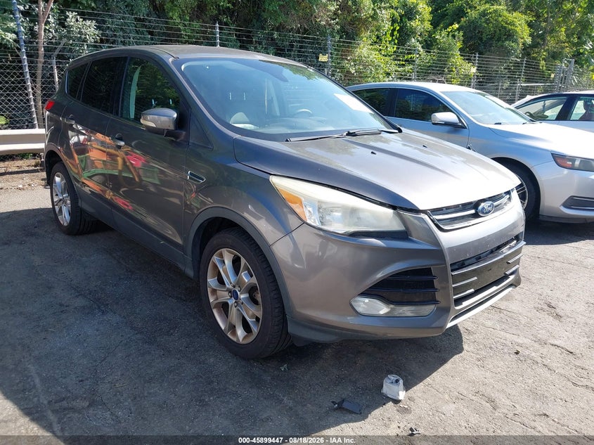 2013 FORD ESCAPE auction photo 1