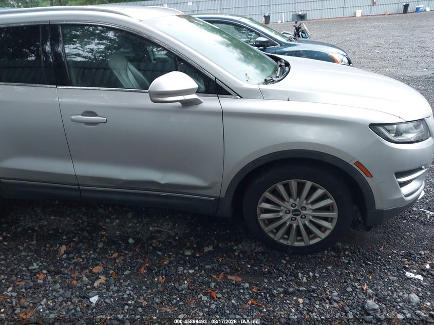 2019 LINCOLN MKC auction photo 6