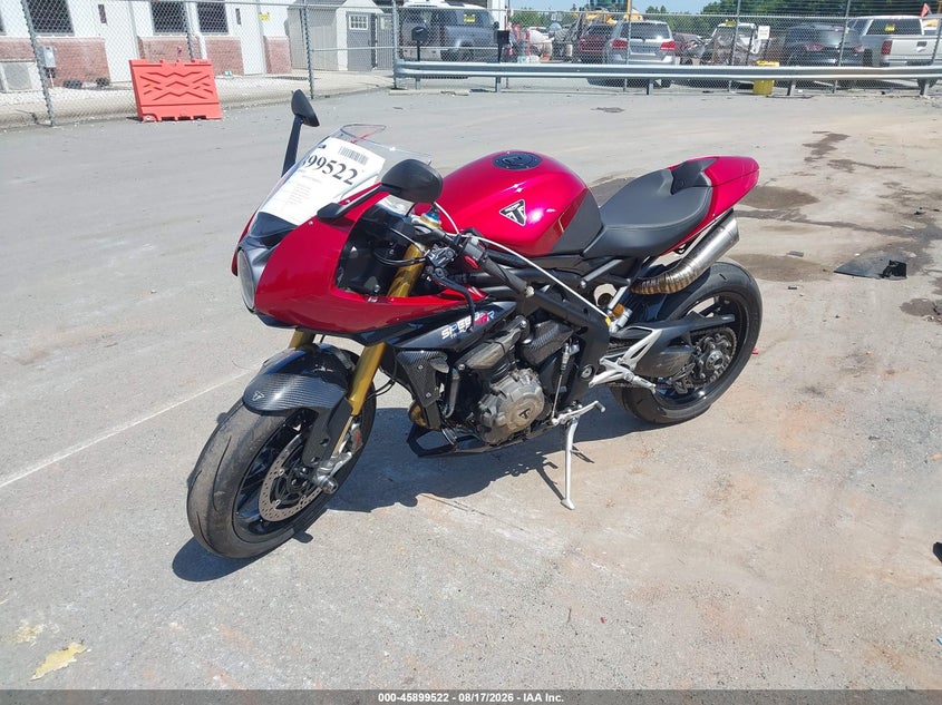 TRIUMPH SPEED TRIPLE 2022
