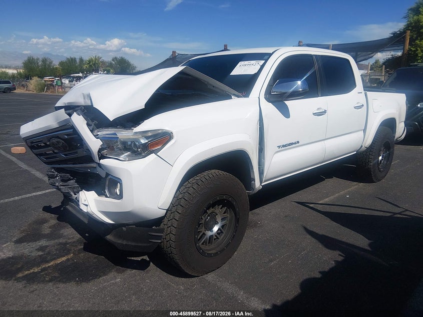2018 TOYOTA TACOMA auction photo 2