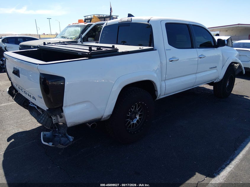 2018 TOYOTA TACOMA auction photo 4