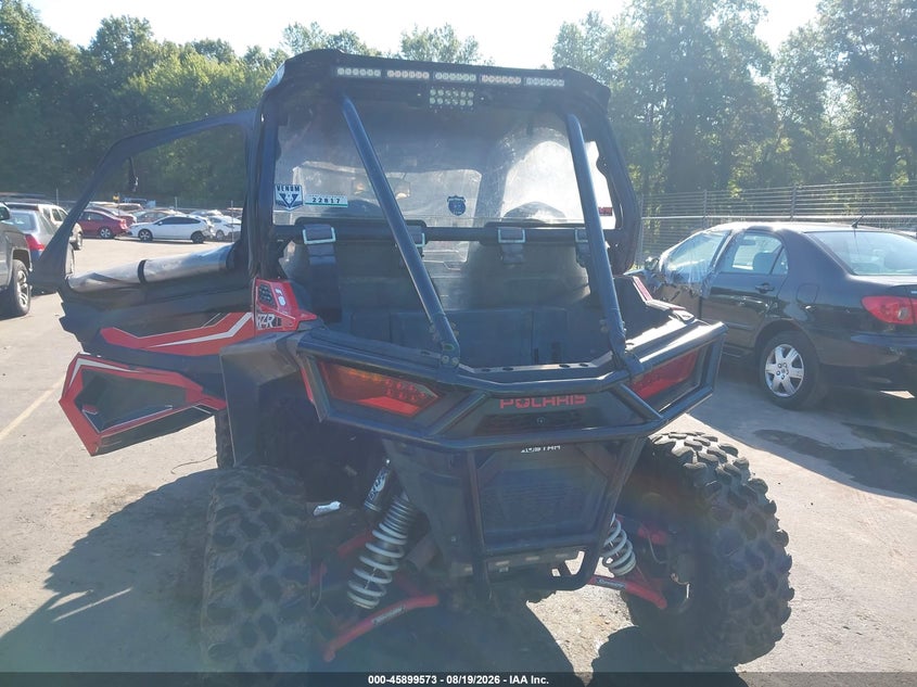 POLARIS RZR 2015