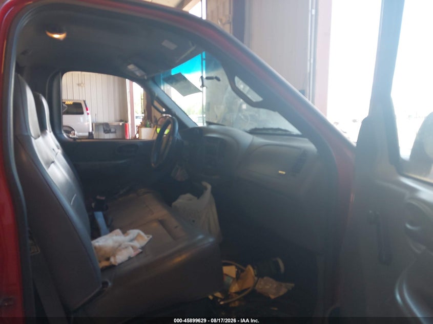 2002 FORD F-150 auction photo 5