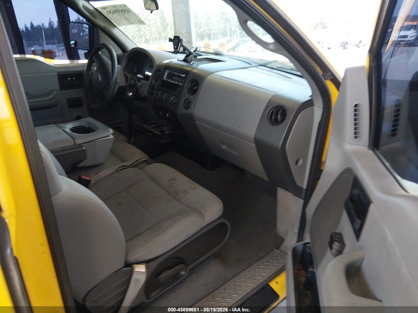 2004 FORD F-150 auction photo 5