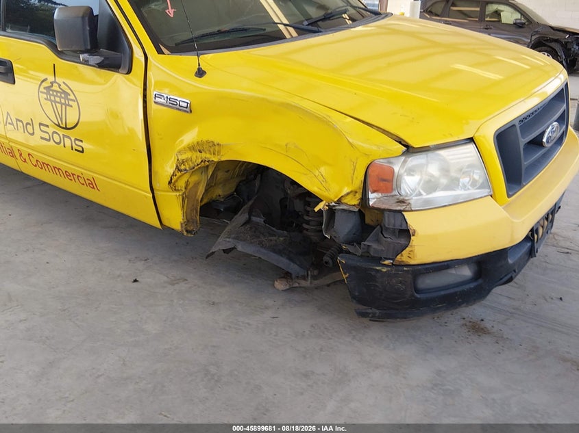 2004 FORD F-150 auction photo 6