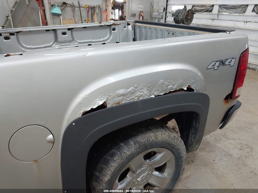 2010 GMC SIERRA 1500 auction photo 6