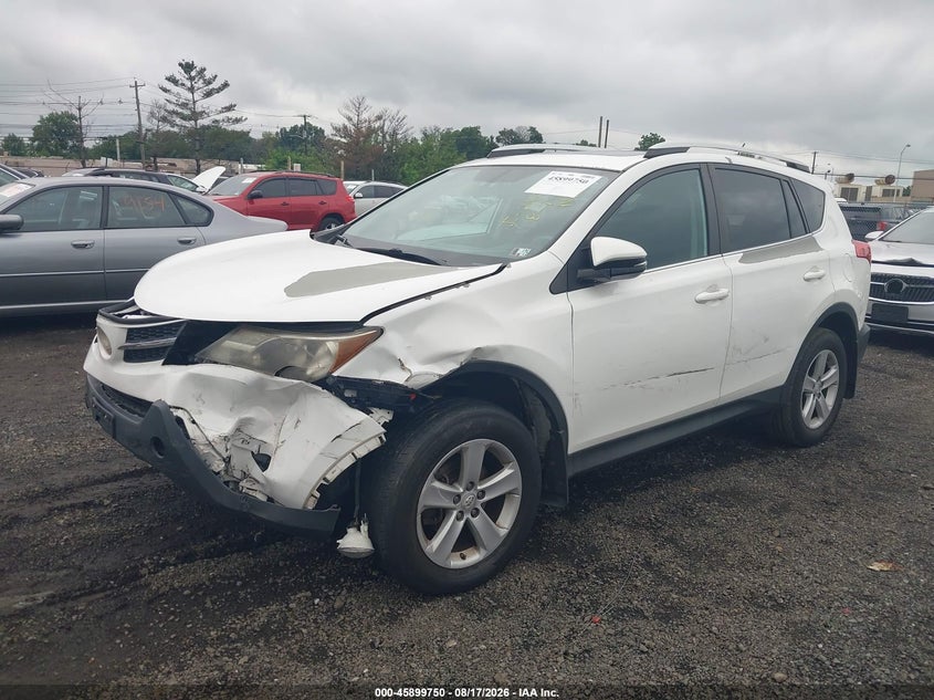 2014 Toyota RAV 4, Front End, IAAI, VIN 2T3RFREV4EW168466 — photo 2