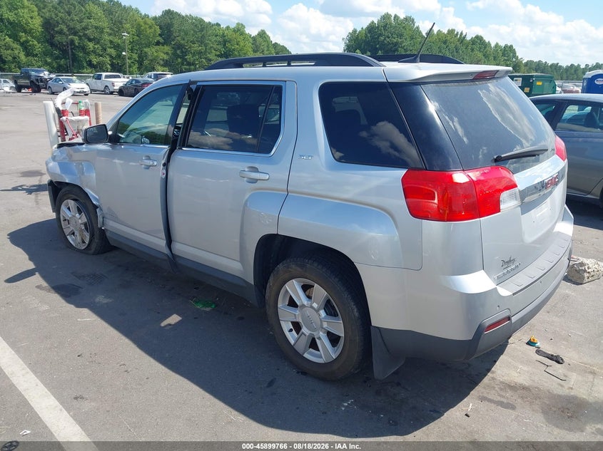 2013 GMC TERRAIN auction photo 3