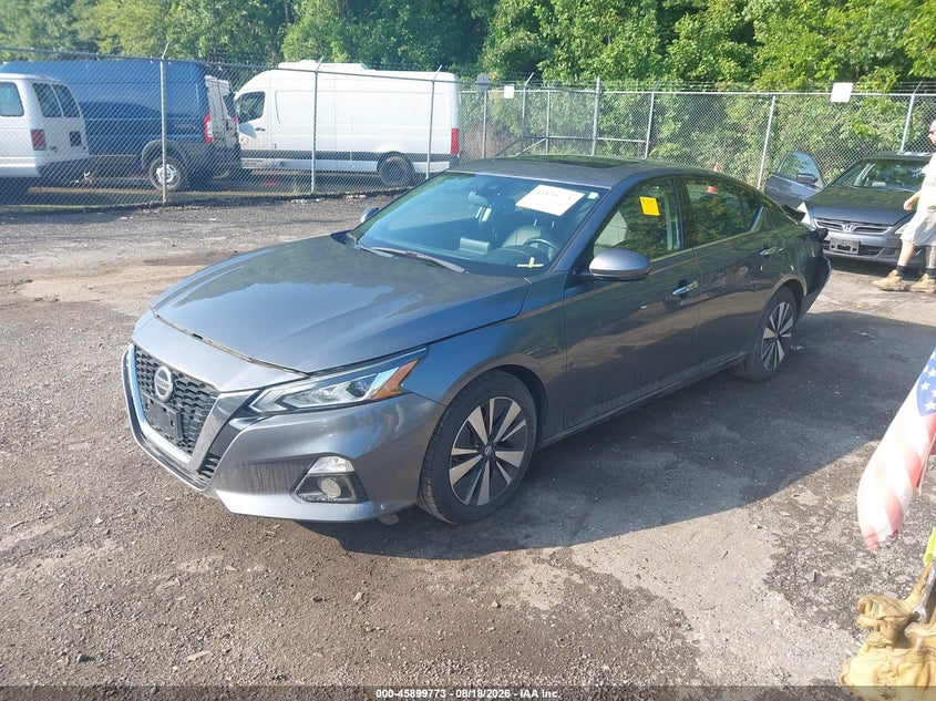 2020 Nissan Altima, Rear, IAAI, VIN 1N4BL4EV3LC154514 — photo 2