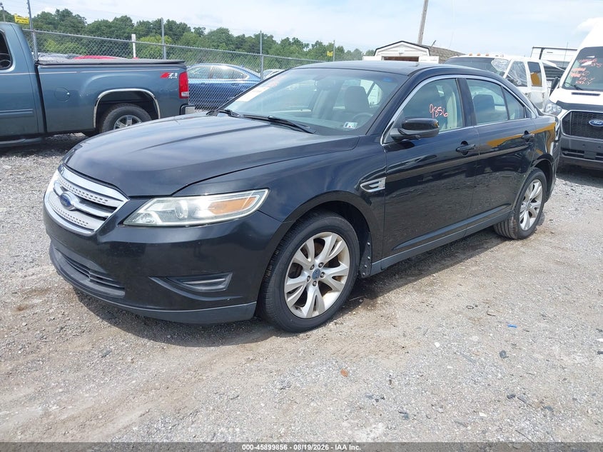 2010 Ford Taurus, Обычный износ, IAAI, VIN 1FAHP2EW6AG106748 — фото 2
